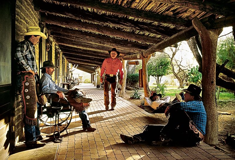 Tanque Verde Guest Ranch توسن المرافق الصورة